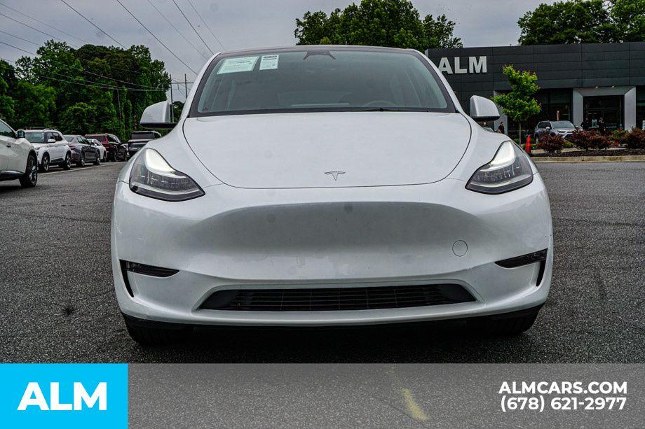 TESLA MODEL Y LONG RANGE - 10
