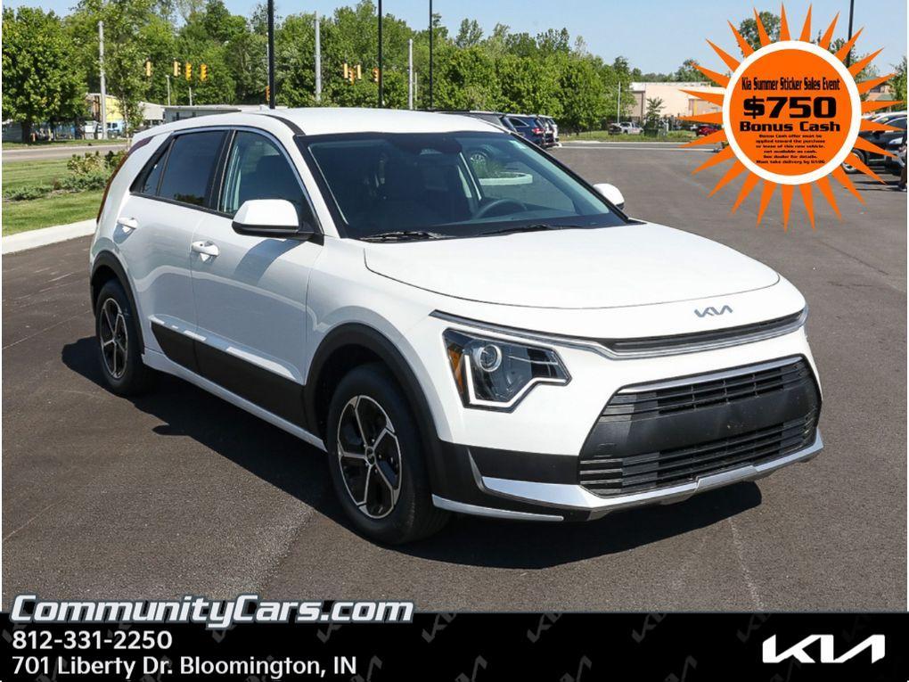 New 2026 Kia Niro LX
