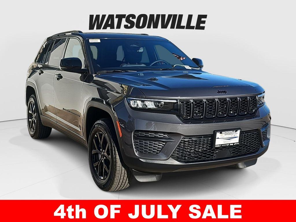 New 2025 Jeep Grand Cherokee Laredo