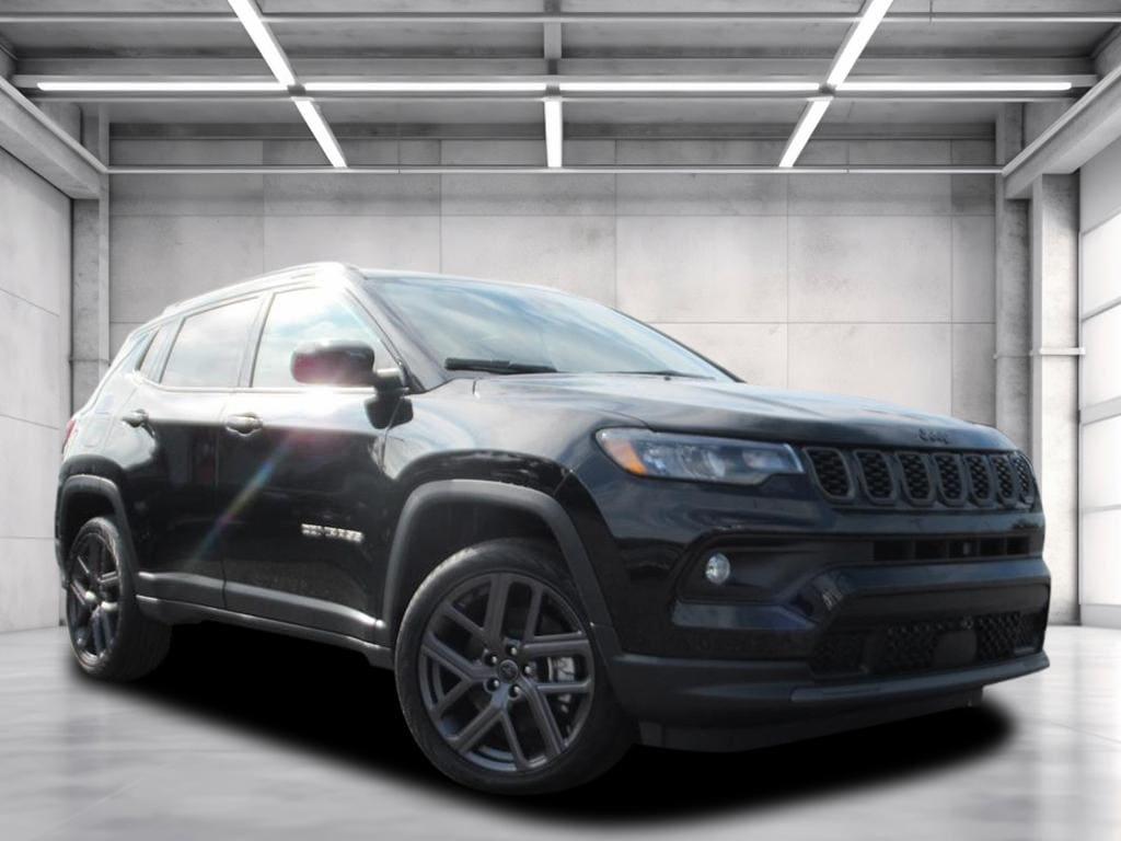 New 2026 Jeep Compass Latitude Altitude