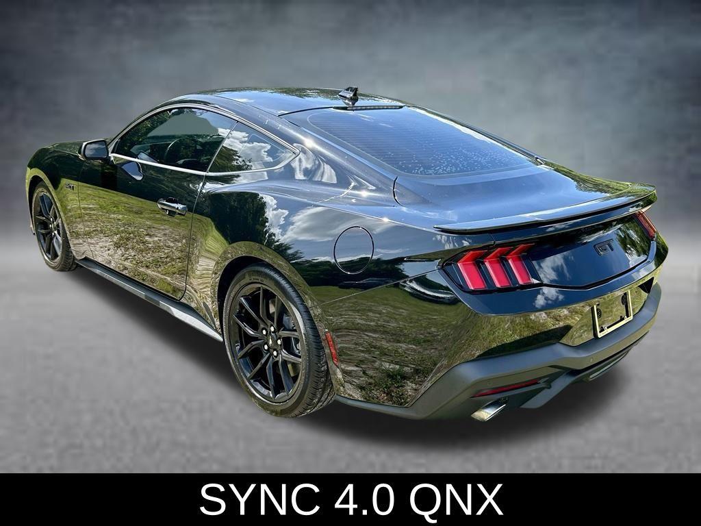 صورة 7 لـ 2024 FORD MUSTANG GT