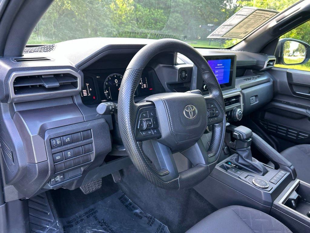 صورة مصغرة 21 لـ 2025 Toyota TACOMA SR5