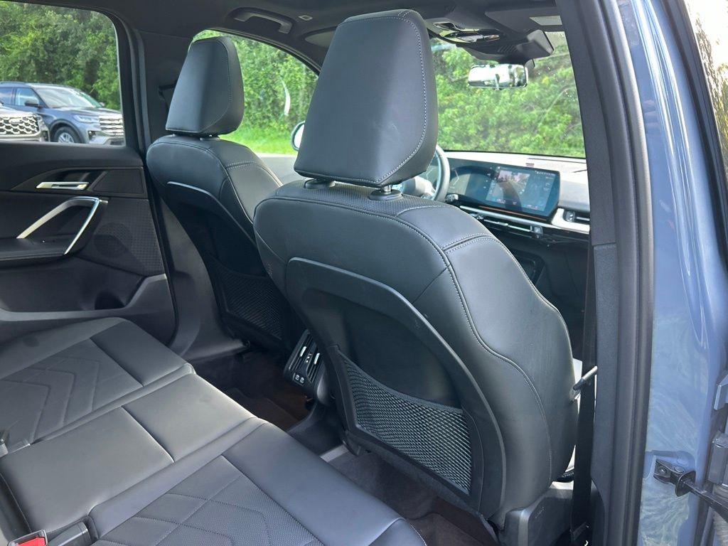 صورة مصغرة 46 لـ 2023 BMW X1 XDRIVE28I