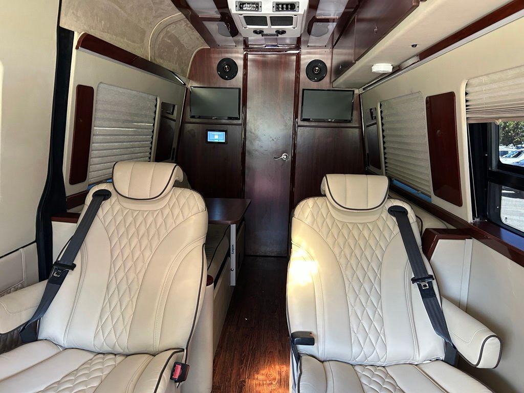 2020 Mercedes-BENZ OTHERS 缩略图 11