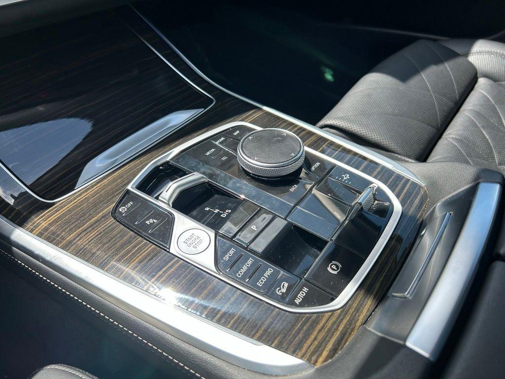 صورة مصغرة 34 لـ 2024 BMW X7 XDRIVE40I