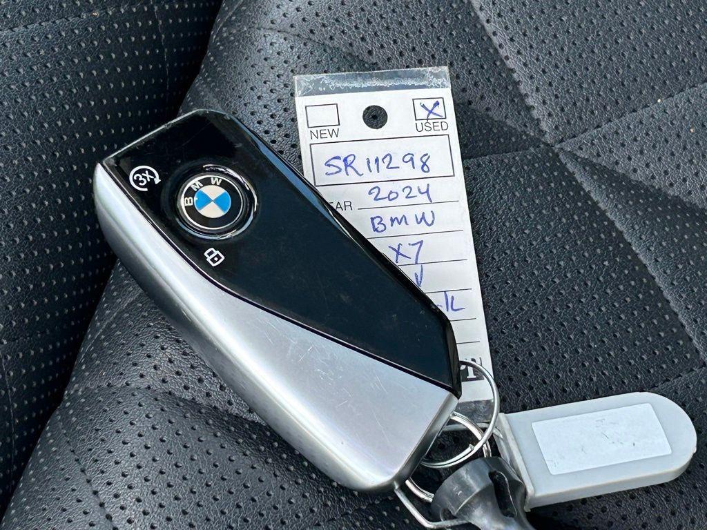 صورة مصغرة 61 لـ 2024 BMW X7 XDRIVE40I