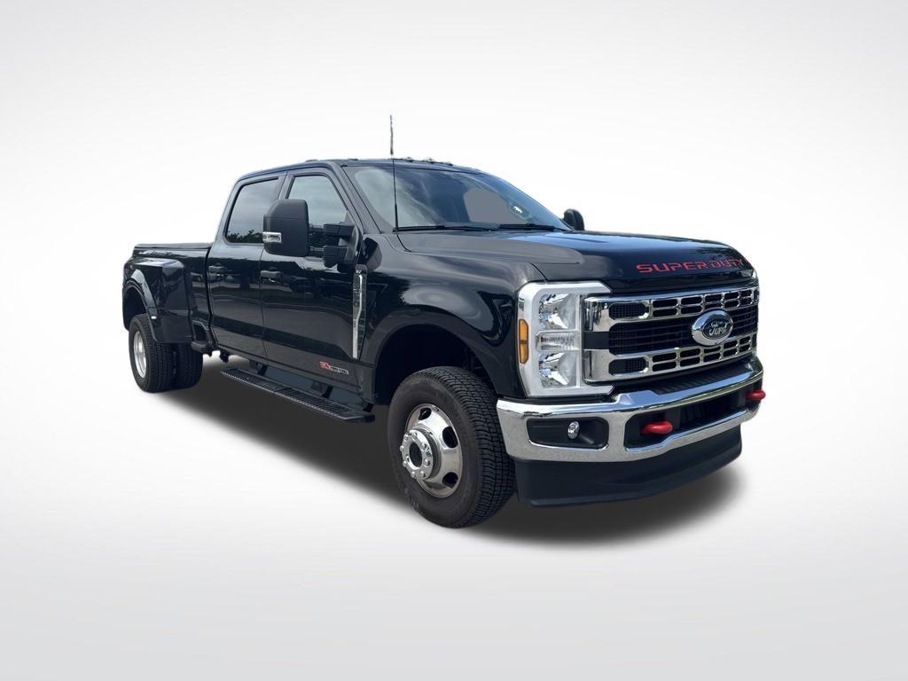 2026 FORD F-350 XLT 照片 2