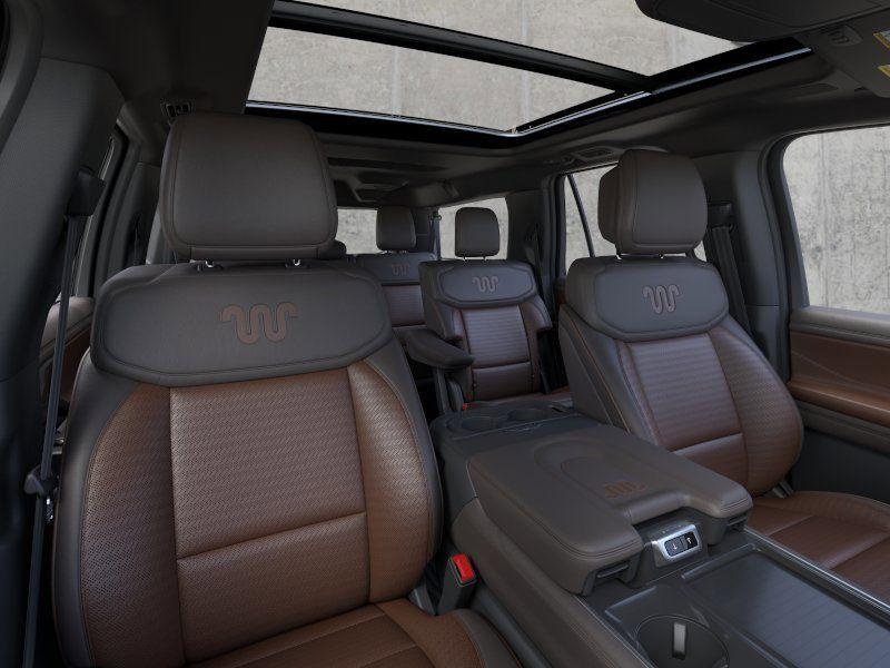 صورة 10 لـ 2026 FORD EXPEDITION MAX KING RANCH