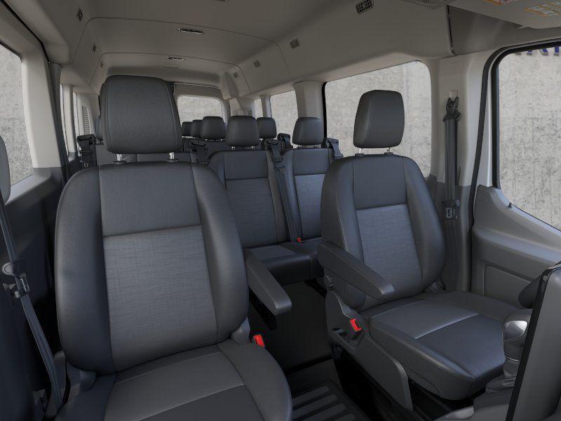 صورة 10 لـ 2026 FORD TRANSIT-350