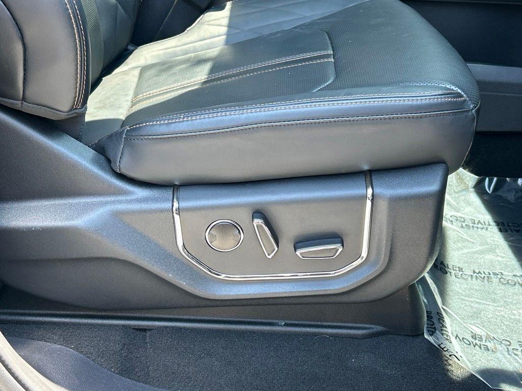2023 FORD EXPEDITION MAX PLATINUM — миниатюра 37