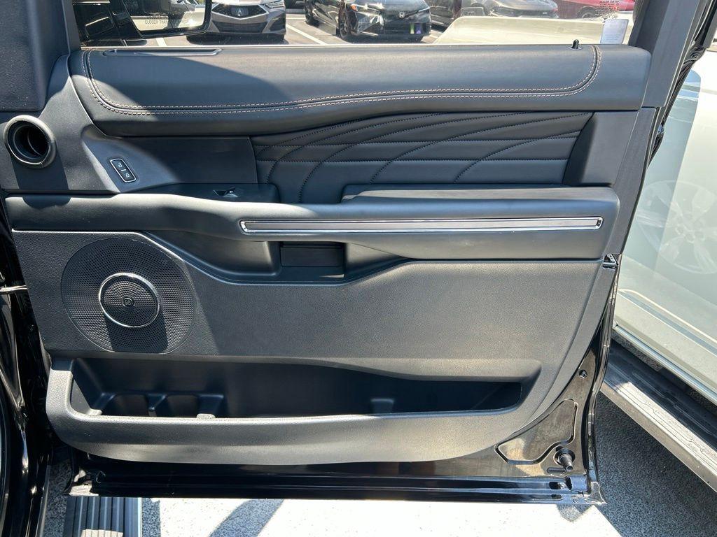 2023 FORD EXPEDITION MAX PLATINUM — миниатюра 38