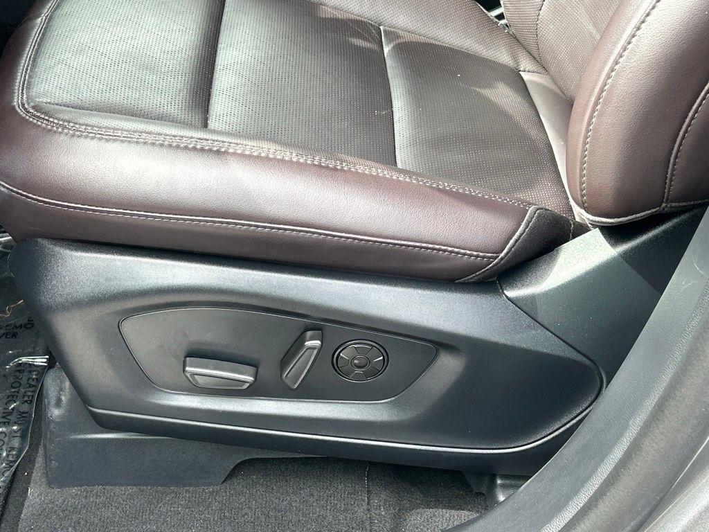 2026 FORD EXPLORER PLATINUM 缩略图 16