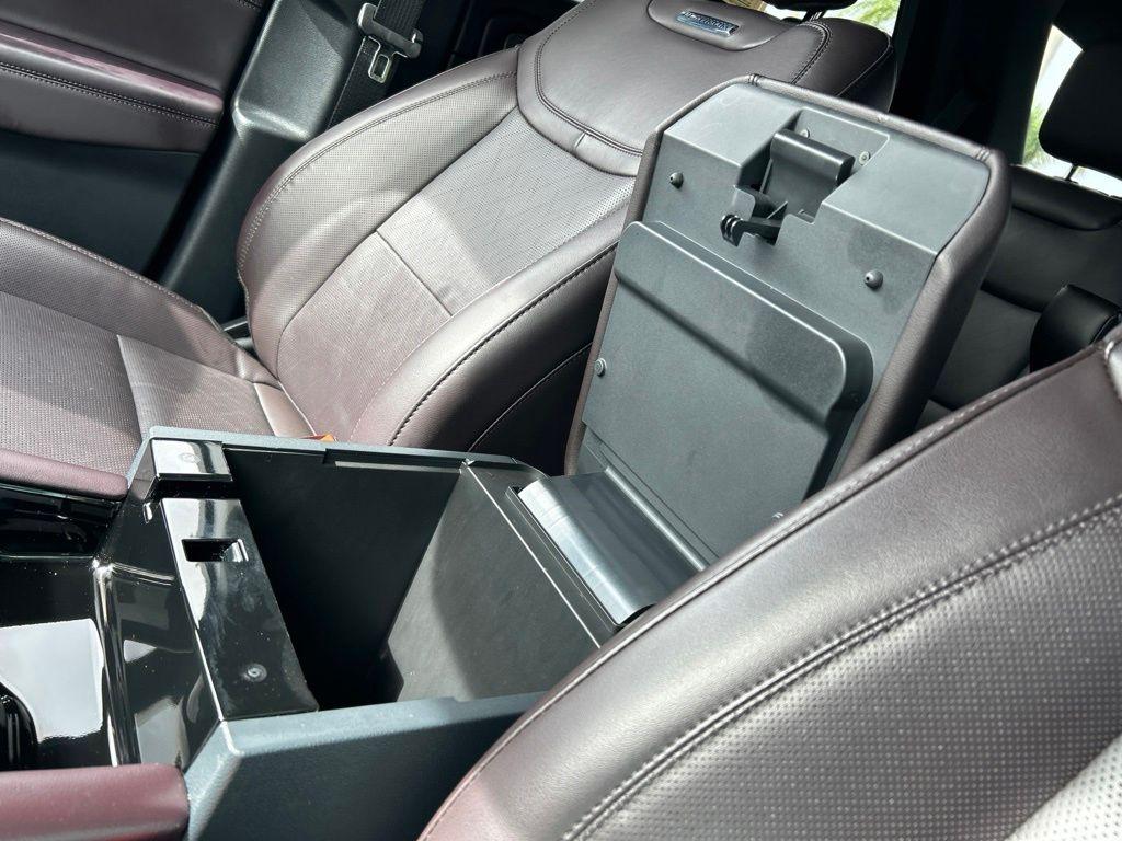 2026 FORD EXPLORER PLATINUM 缩略图 36