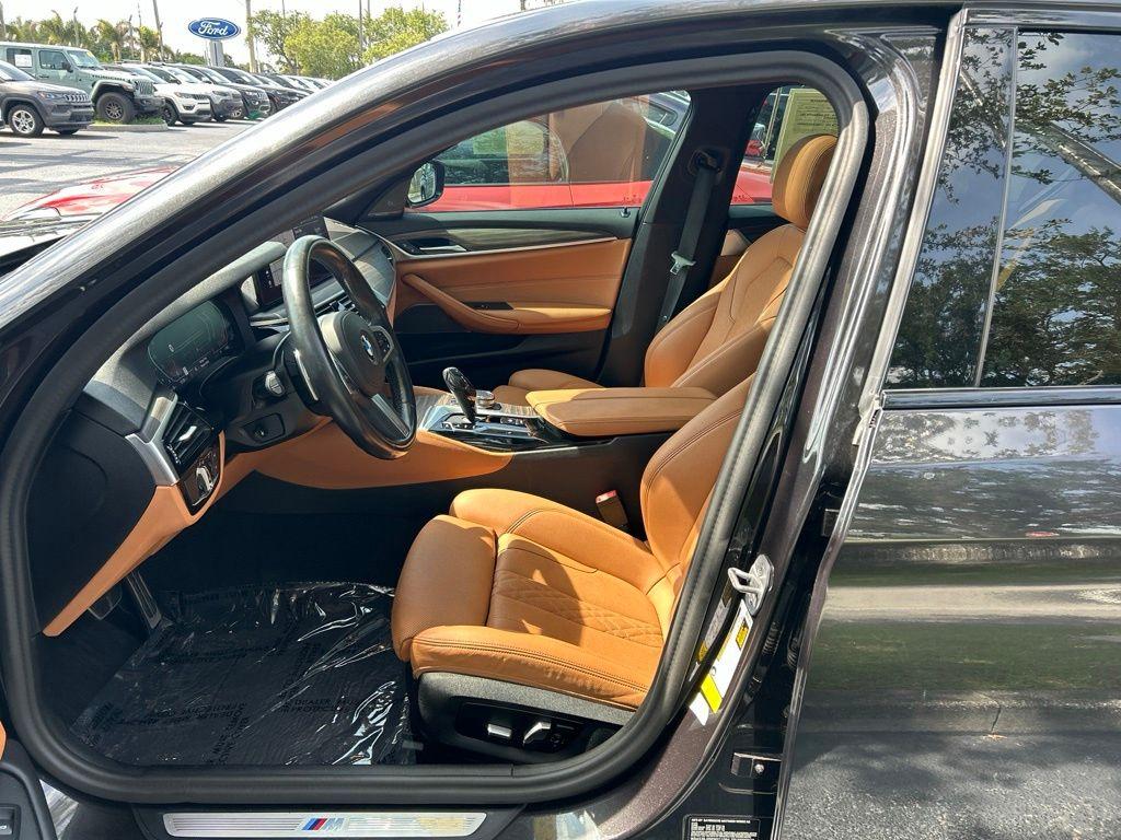 2023 BMW 540 I — миниатюра 14