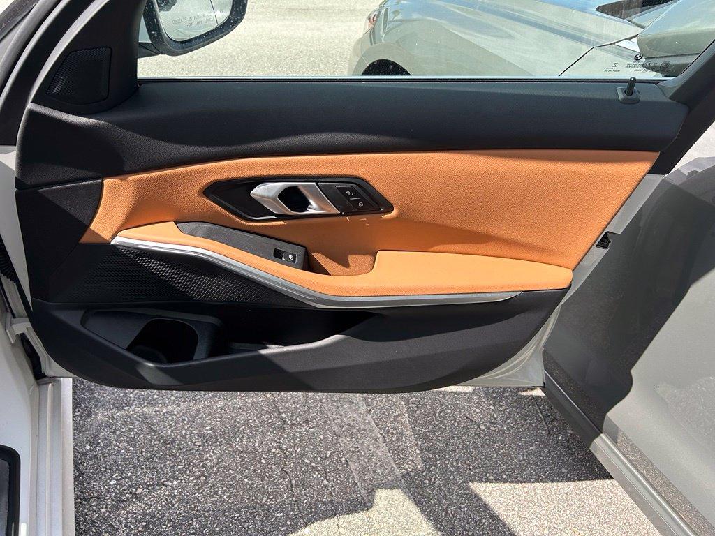 صورة مصغرة 43 لـ 2026 BMW 330 I XDRIVE NA