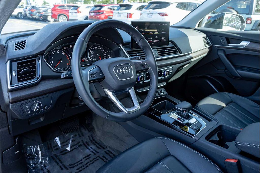 2024 AUDI Q5 40 PREMIUM 照片 14