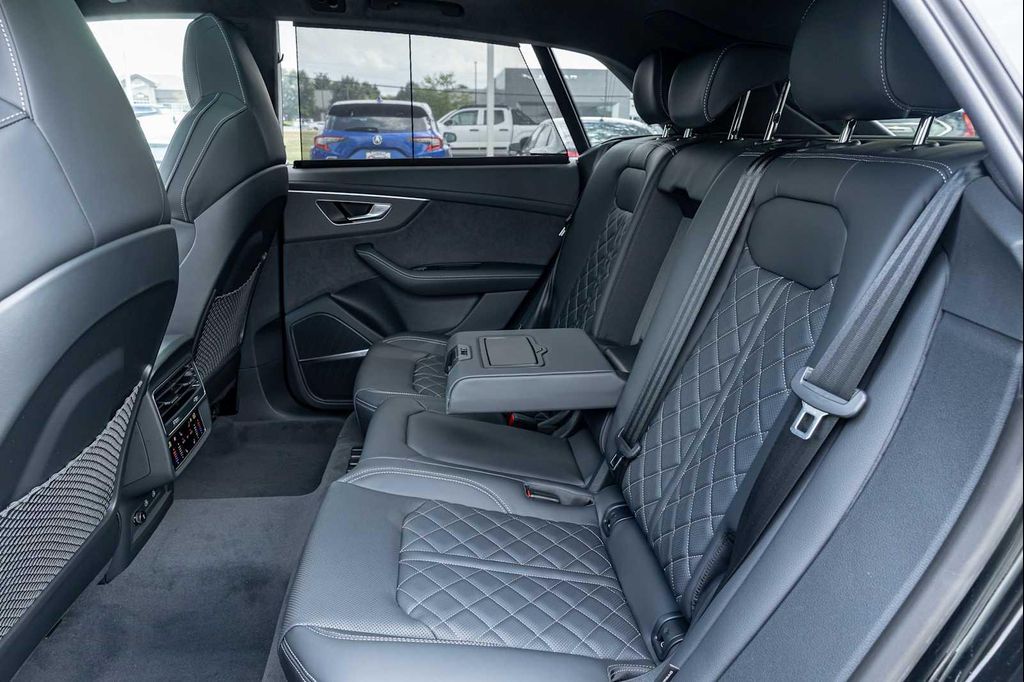 2026 AUDI SQ8 4.0T PRESTIGE 缩略图 29
