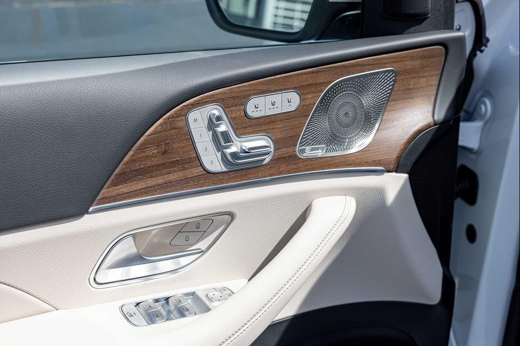 MERCEDES-BENZ GLE-CLASS - 10