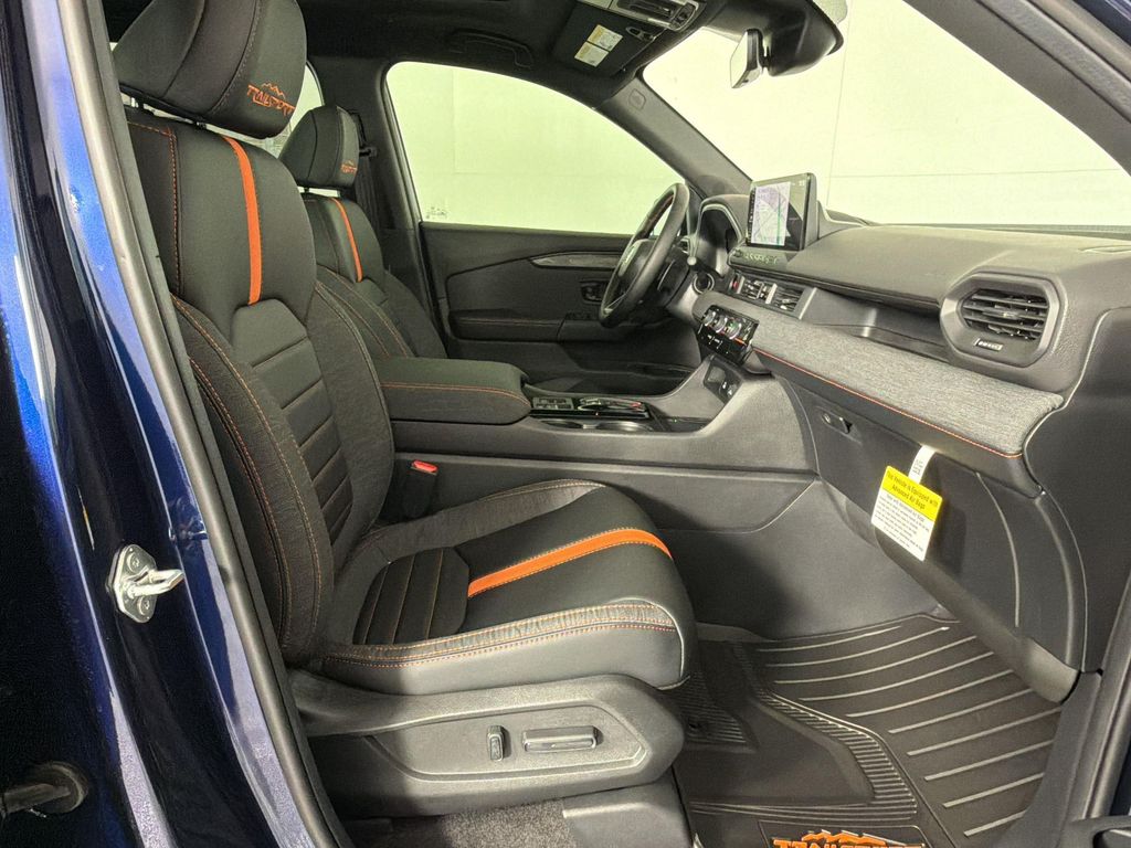 صورة مصغرة 25 لـ 2026 Honda PASSPORT AWD TRAILSPORT