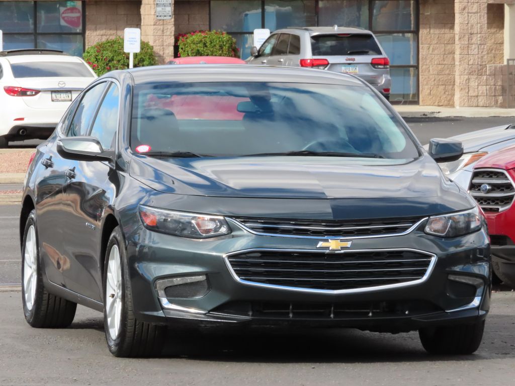 Used 2018 Chevrolet Malibu LT