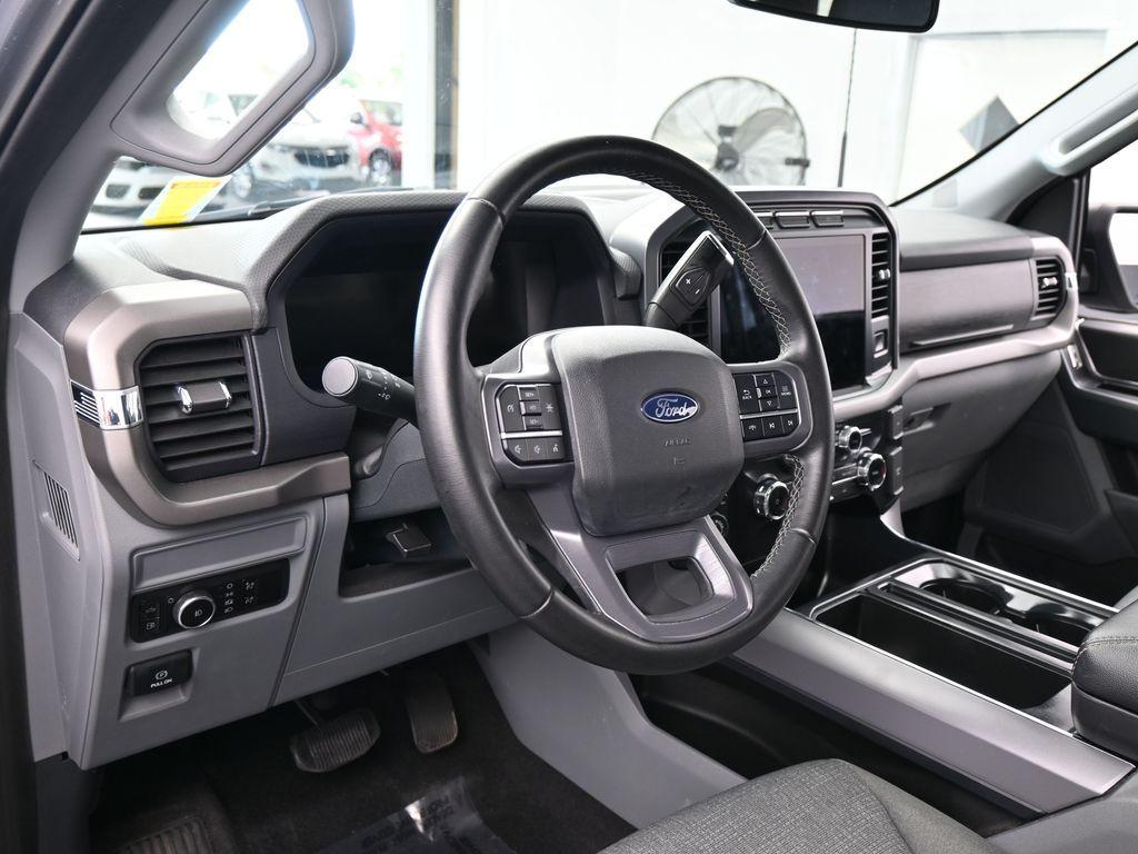 FORD F-150 XLT - 10