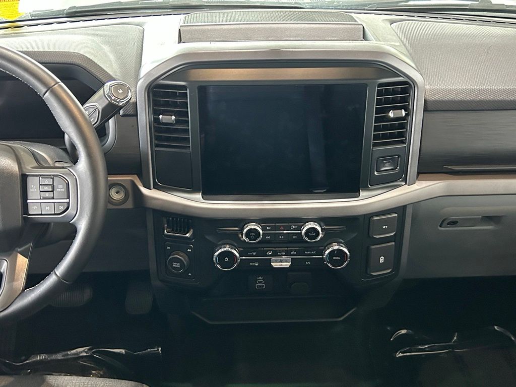 2025 FORD F-150 XLT — фото 10