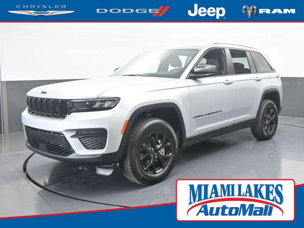 New 2025 Jeep Grand Cherokee Laredo