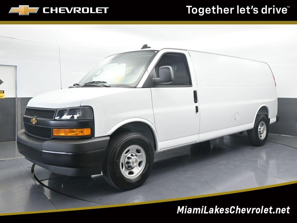 New 2025 Chevrolet Express 3500 Work Van