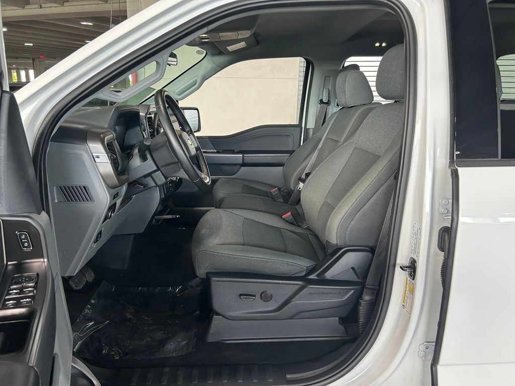 2025 FORD F-150 XLT 缩略图 16