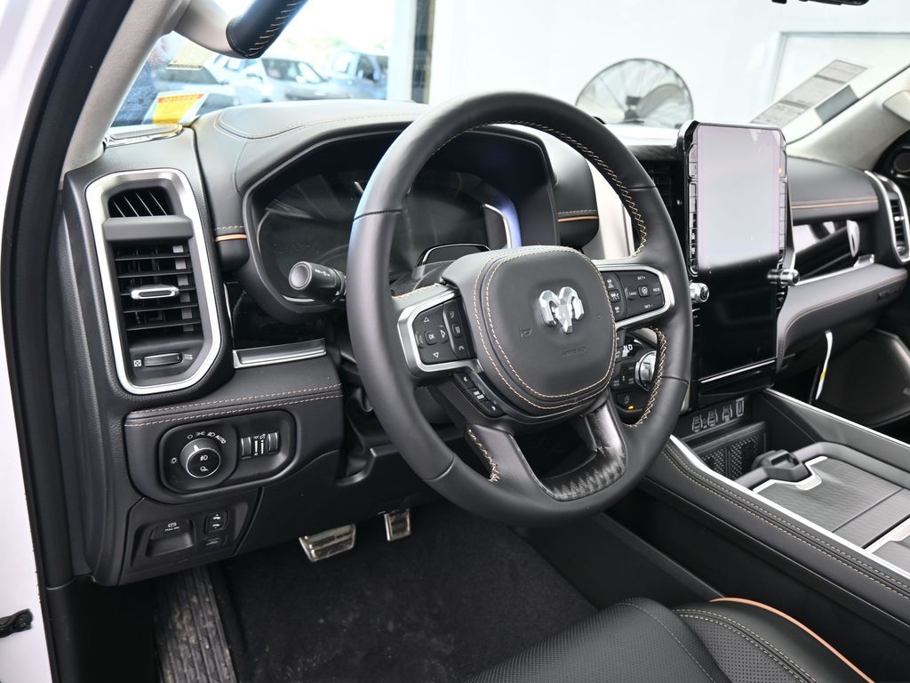 2026 RAM 1500 TUNGSTEN — фото 10