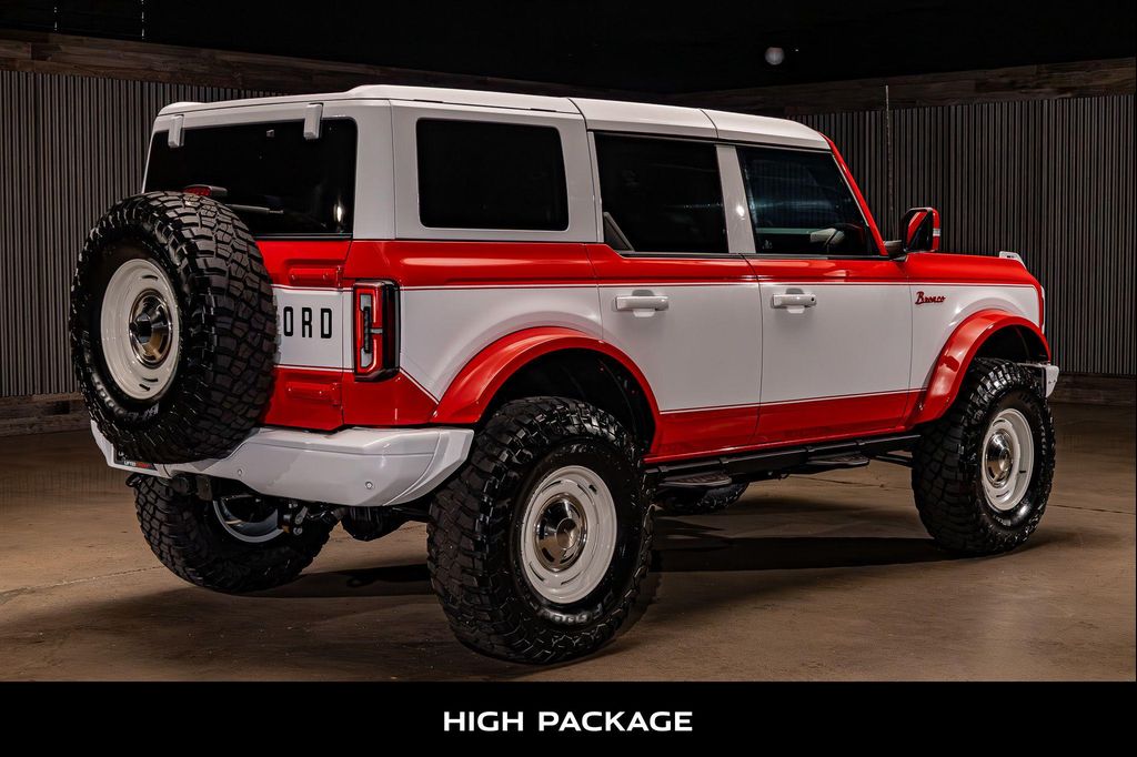 FORD BRONCO BADLANDS - 10