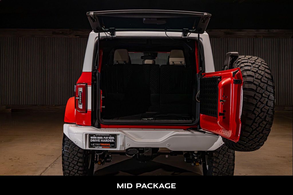 FORD BRONCO BADLANDS - 9