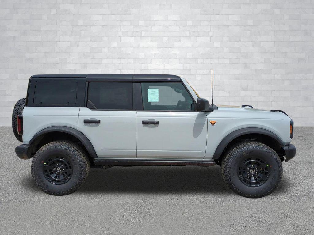 FORD BRONCO - 3
