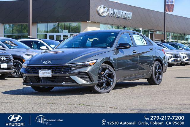 New 2026 Hyundai ELANTRA HEV SEL
