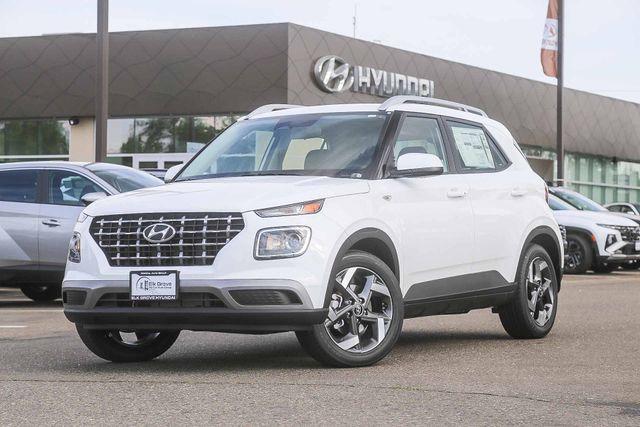 New 2026 Hyundai VENUE SEL