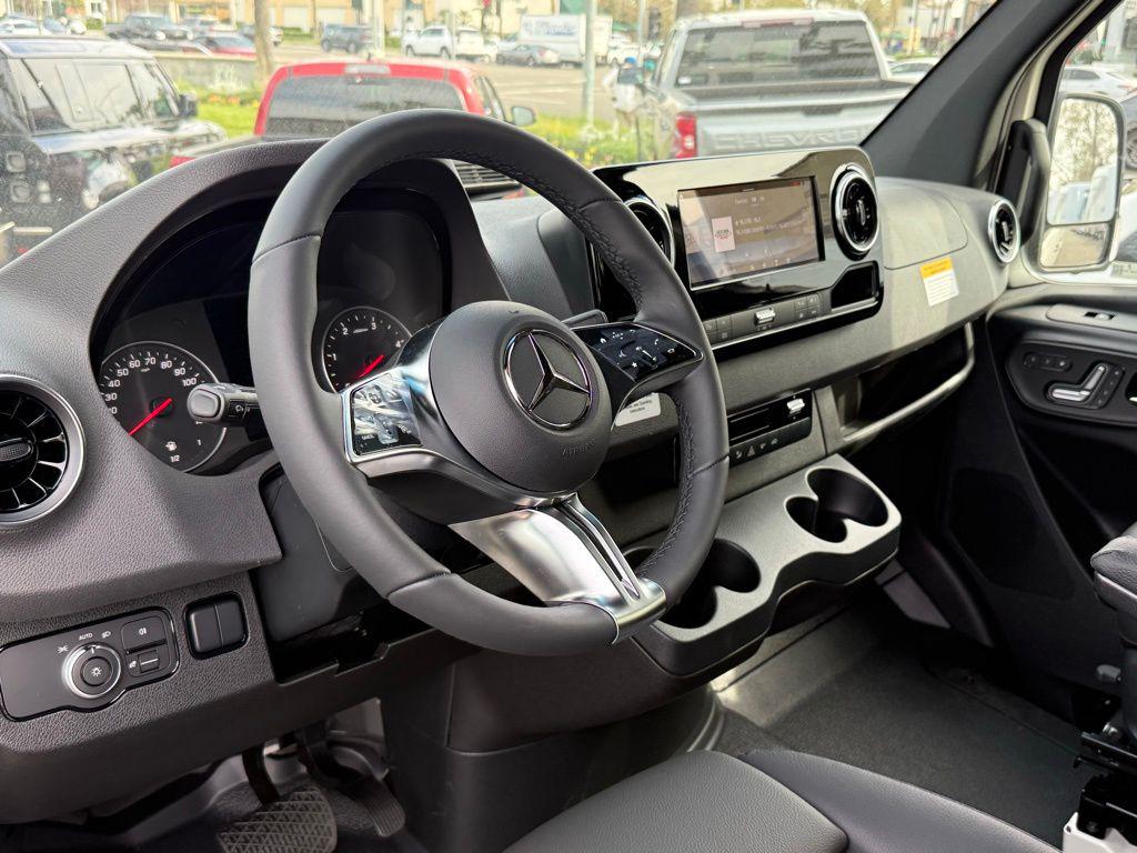 2026 Mercedes-BENZ OTHERS — миниатюра 22