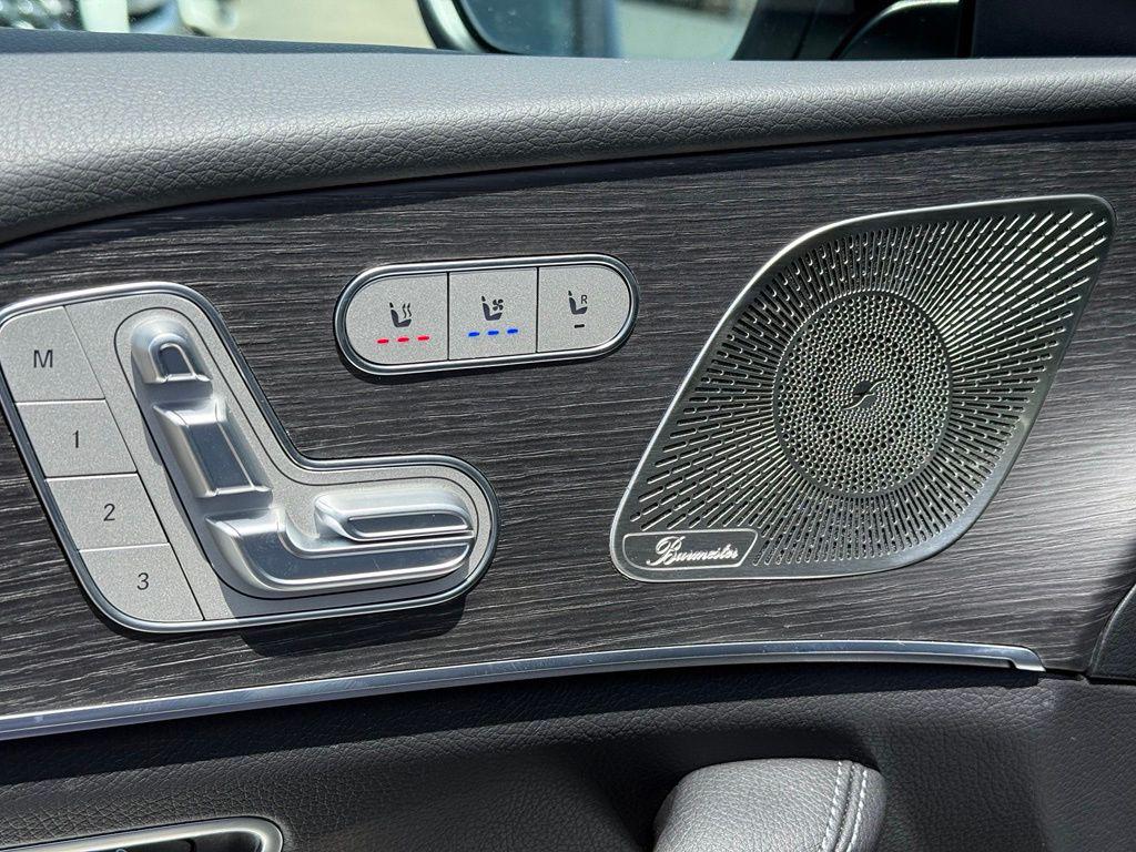 2026 Mercedes-BENZ GLE photo 4
