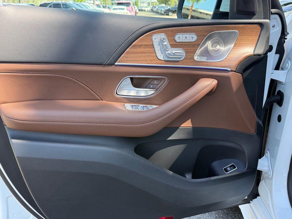 صورة مصغرة 19 لـ 2026 Mercedes-BENZ GLE