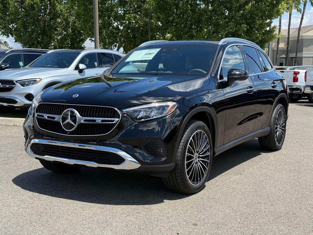 2026 Mercedes-BENZ GLC — фото 10