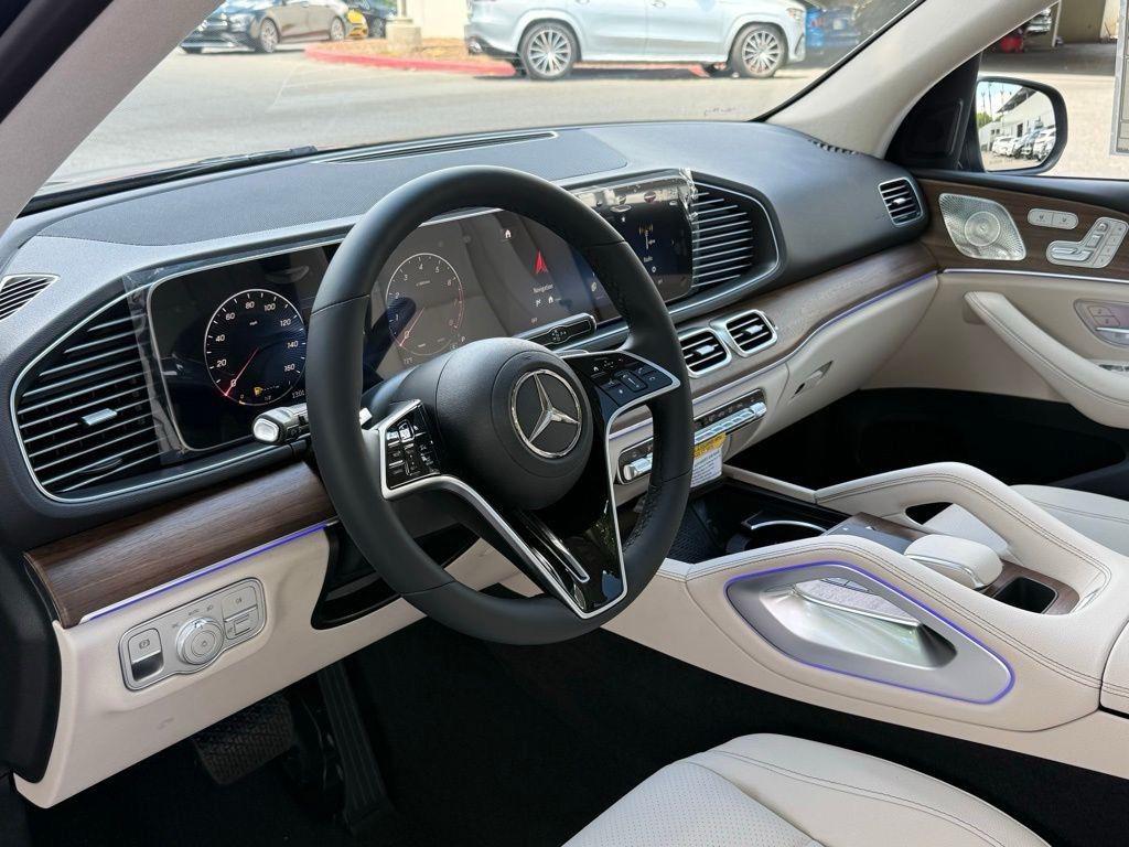 2026 Mercedes-BENZ GLE — миниатюра 20