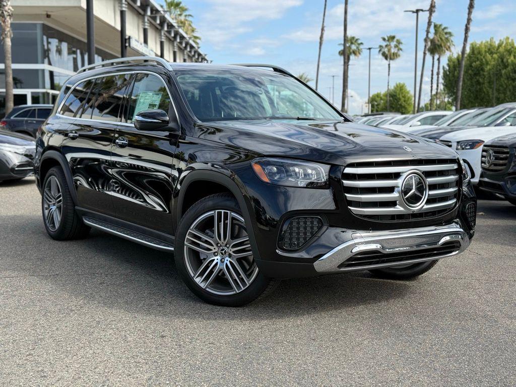 New 2026 Mercedes-Benz GLS 450 4MATIC