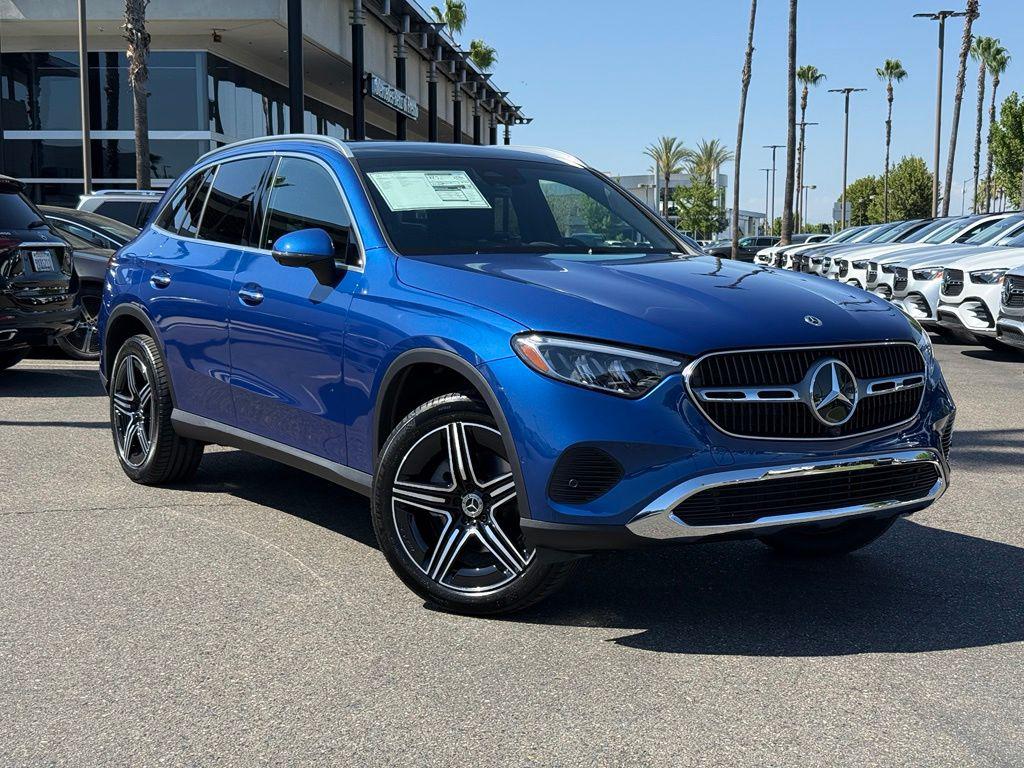 New 2026 Mercedes-Benz GLC 300 Base