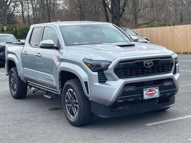 New 2026 Toyota Tacoma SR5
