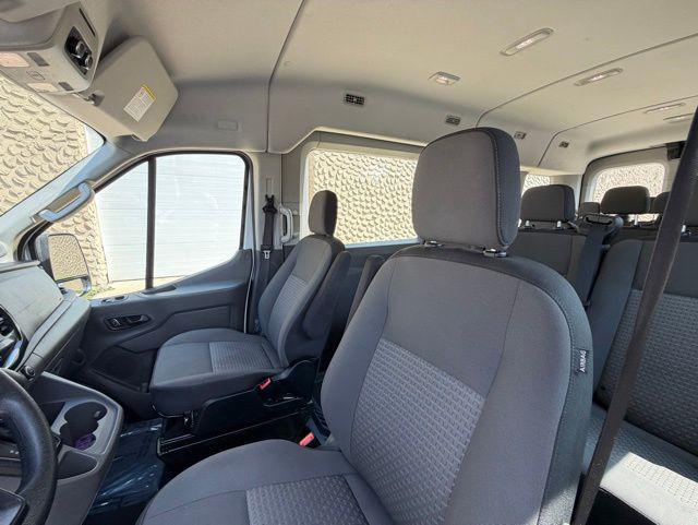 صورة مصغرة 19 لـ 2023 FORD TRANSIT-350 XLT