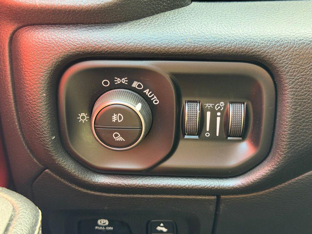 2025 RAM 1500 REBEL 缩略图 41