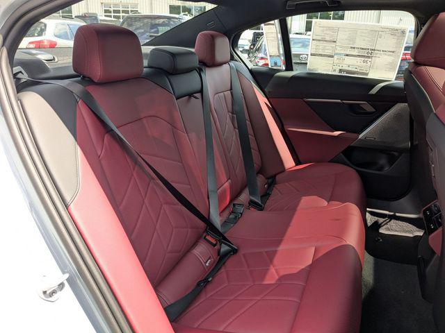 2027 BMW 530 I XDRIVE 缩略图 15