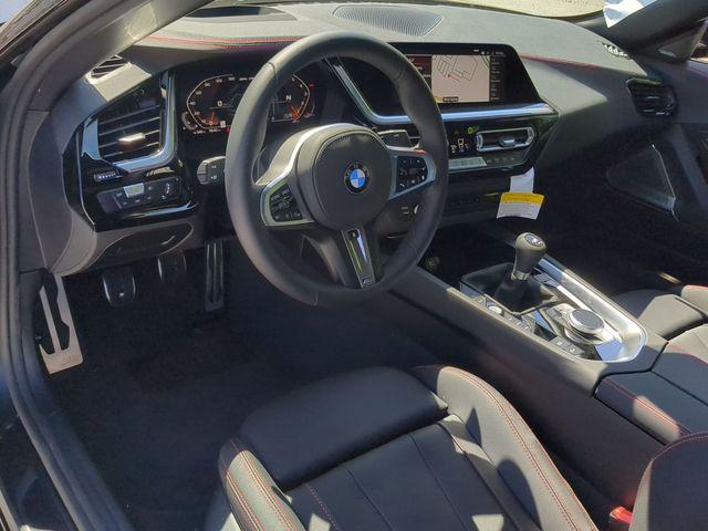 صورة 9 لـ 2026 BMW Z4 M40I