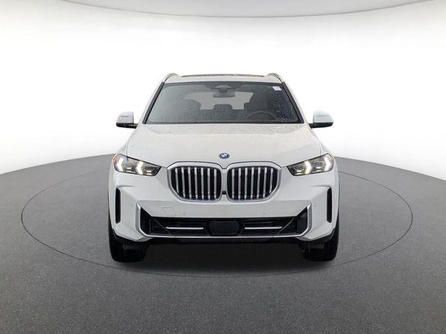 صورة 2 لـ 2026 BMW X5 PHEV XDRIVE50E