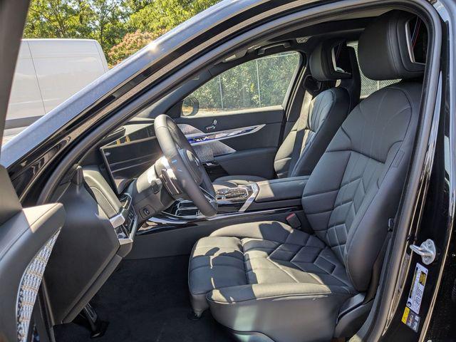 صورة مصغرة 12 لـ 2026 BMW 750E I XDRIVE