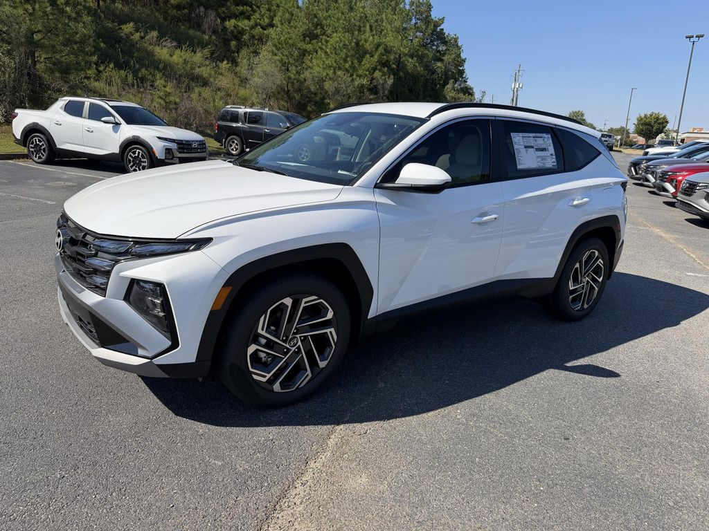 New 2026 Hyundai TUCSON SEL Plus